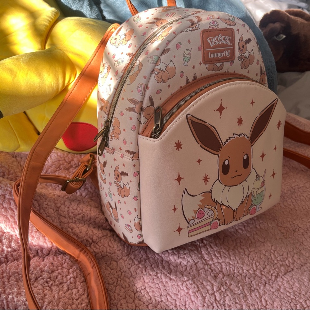 Loungefly Pokémon Eevee Backpack - Cream and Brown